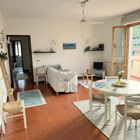Cozy In Near The Sea